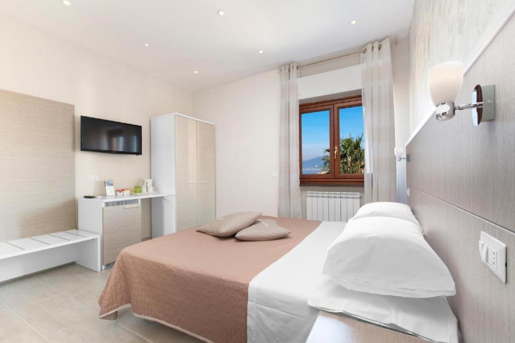 Bed and Breakfast Sorrento Relax E Sea Екстер'єр фото